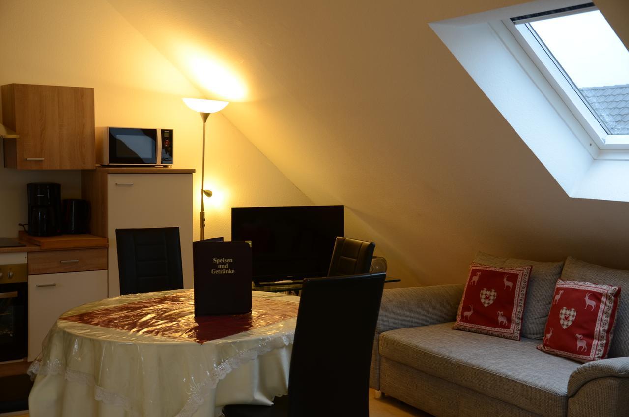 Gaestehaus Nagoldblick ฟอร์ซไฮม์ ภายนอก รูปภาพ