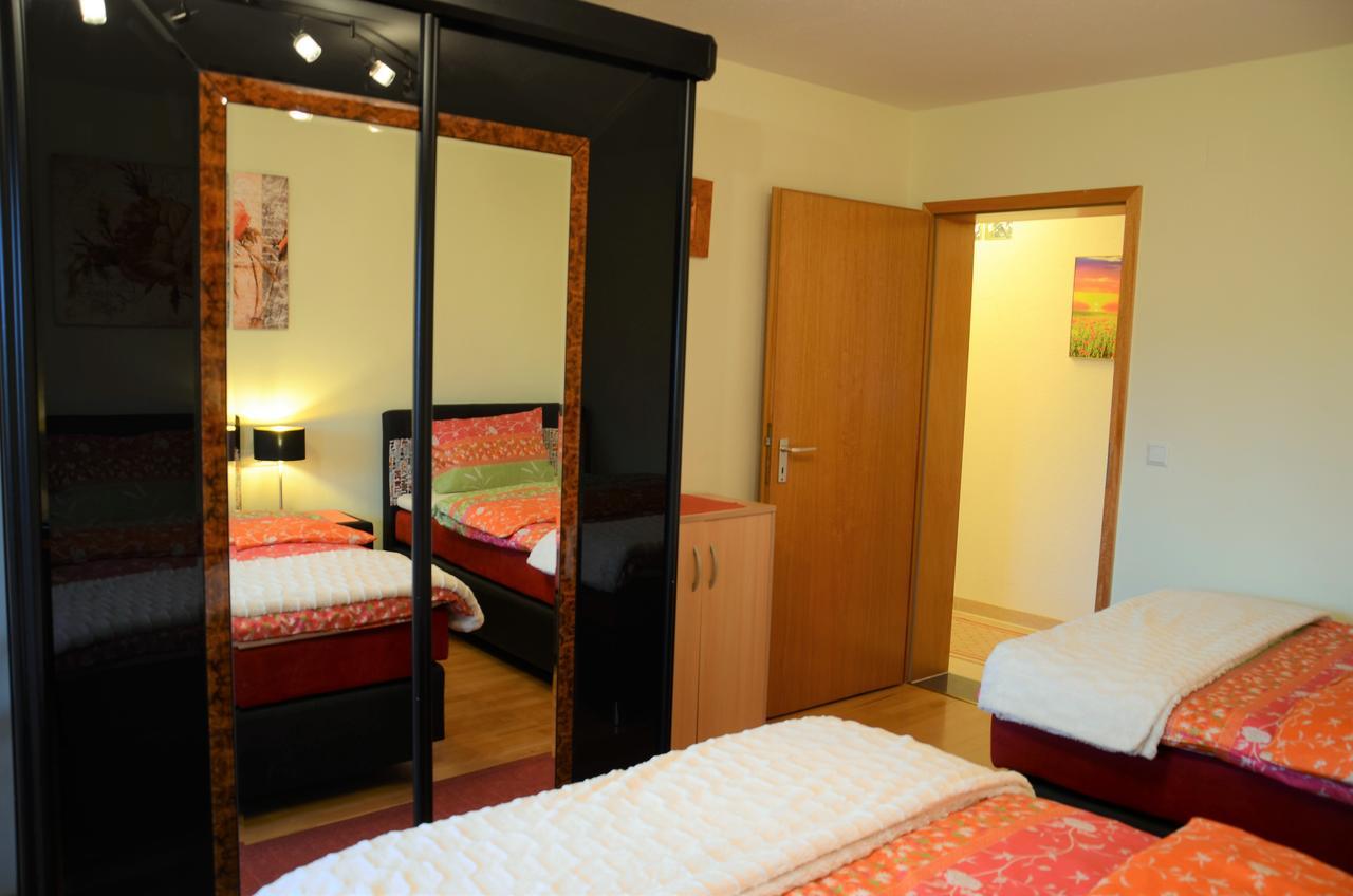Gaestehaus Nagoldblick ฟอร์ซไฮม์ ภายนอก รูปภาพ